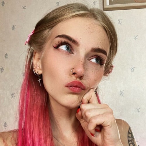 Dolly Rud порно актриса