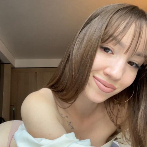 Kate Quinn порно актриса